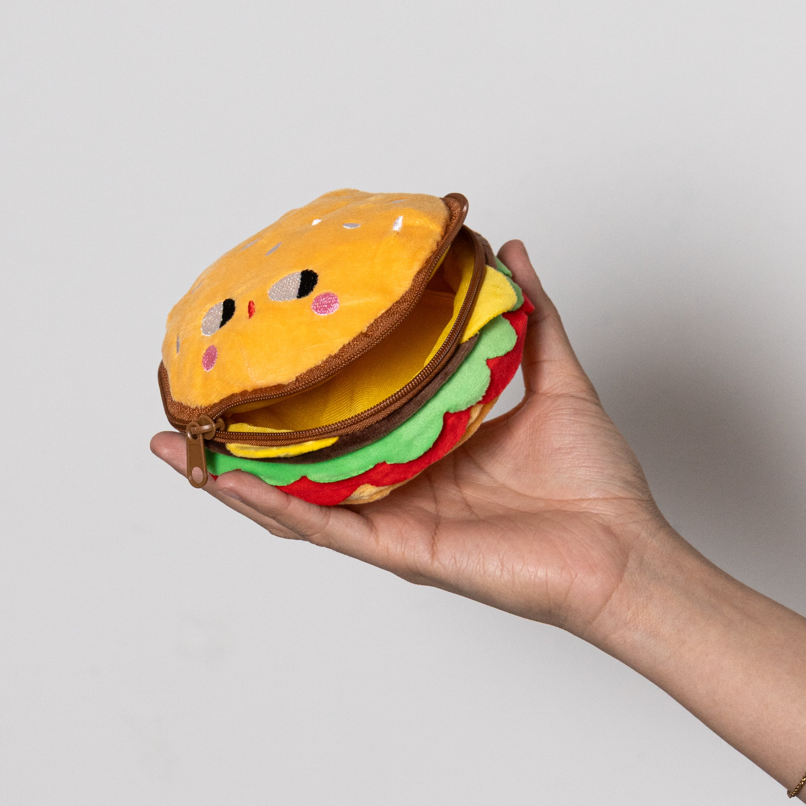 HAMA: Plush handy bag