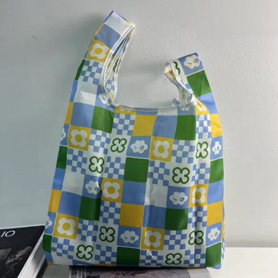 Fresh Air: Grid Pattern Reusable Bag